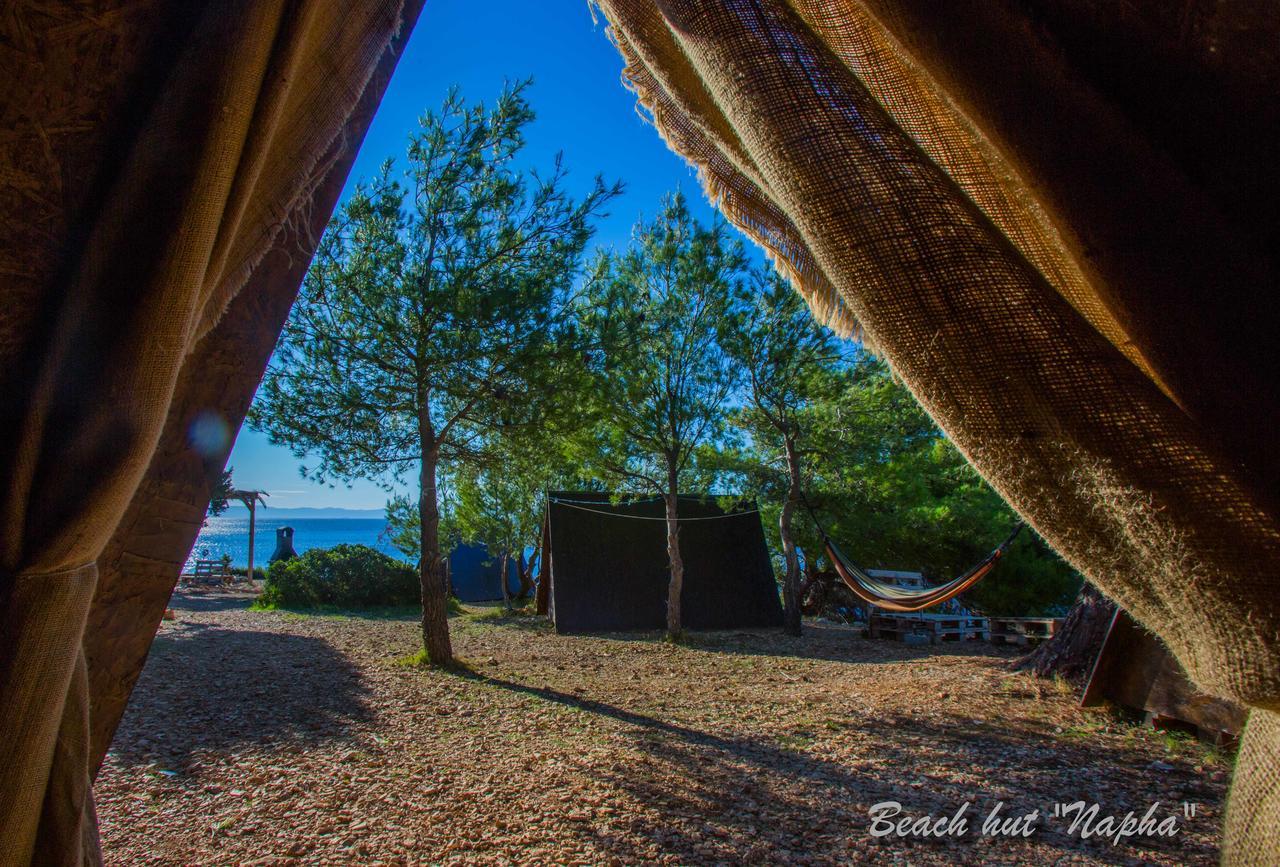 Cast Away - Eco Resort Zavala Bagian luar foto