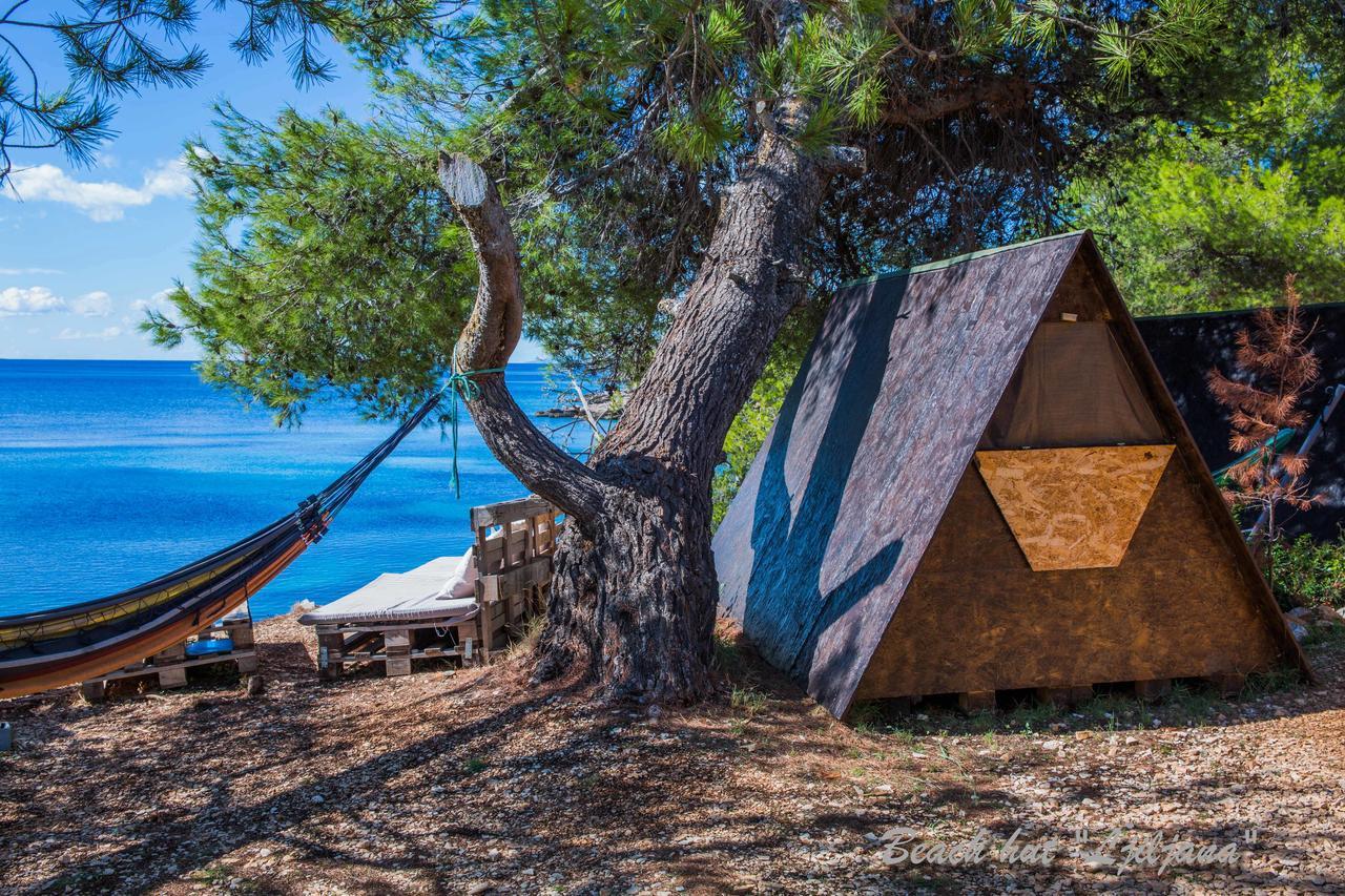 Cast Away - Eco Resort Zavala Bagian luar foto